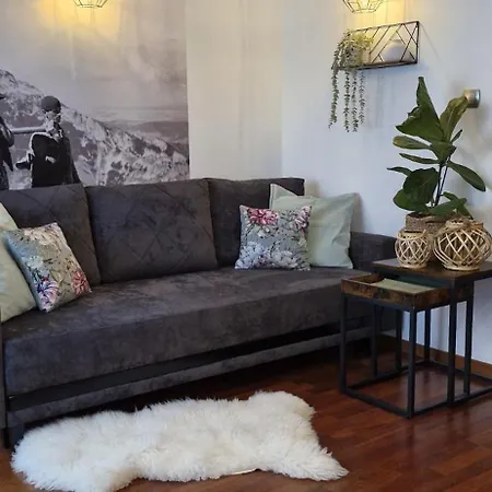 Apartament11 Brzozowa 5minut Krupówki, Garaż