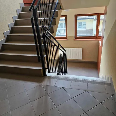 Apartament11 Brzozowa 5minut Krupówki, Garaż